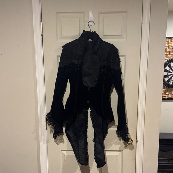 Spirit of Halloween victorian vampire jacket - Picture 2 of 6